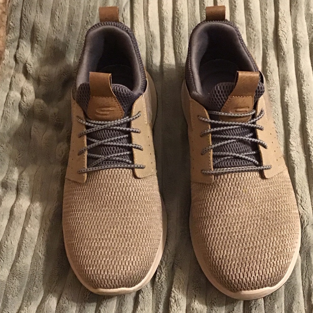 Skechers Men's Brown and Gray Sneakers